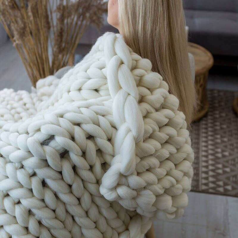 Official Chunky Knitted Blanket - Metfine