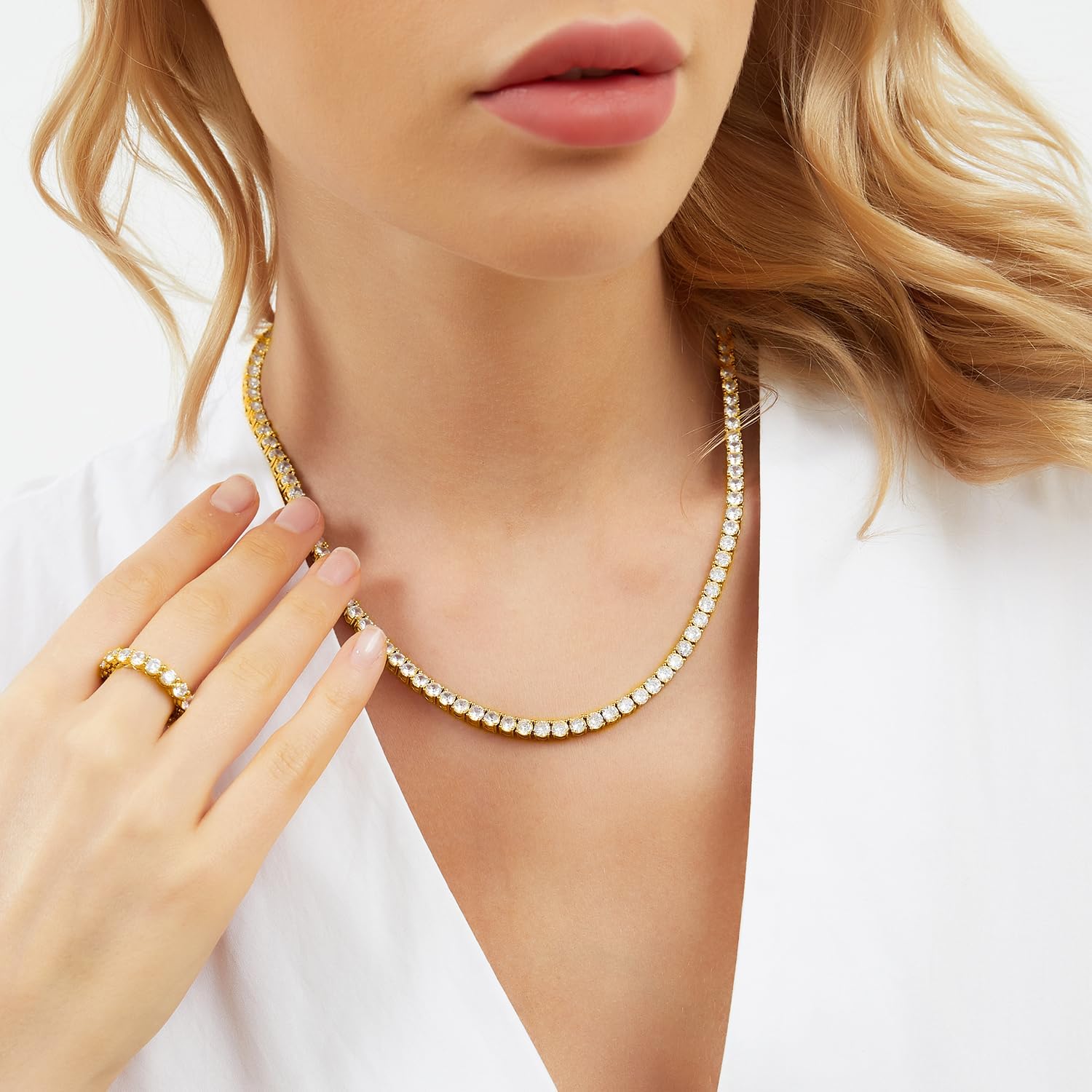 Glam Up with Metfine Tennis Necklace—It’s Sparkle Time
